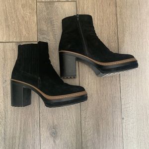 Steve Madden  Platform Bootie Black Suede